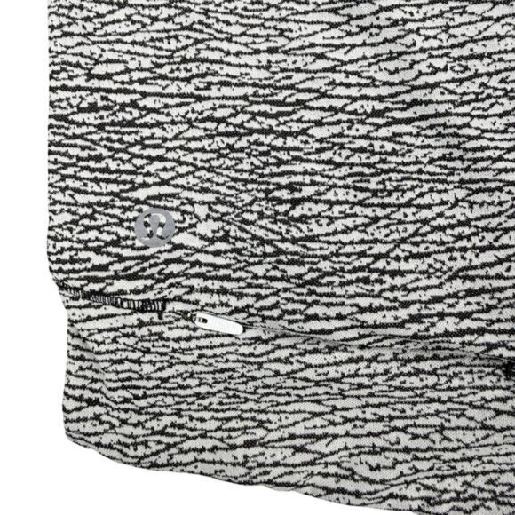 LULULEMON Squad Goals Hoodie Size 4 Sheer Luon Pebble Jacquard V1 White Black - Picture 7 of 8